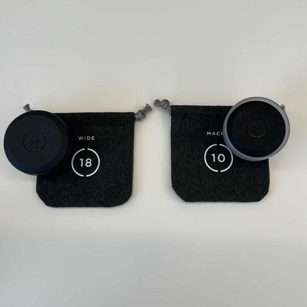 Moment M Series Lens Set for Iphone 18mm Wide Angle And Macro Lens With Case